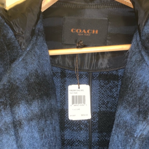 Cape - Picture 2 of 2